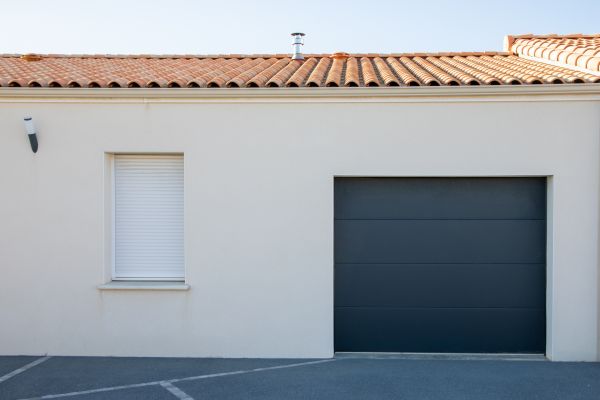 Cost of Garage Window Replacement in Middleburg