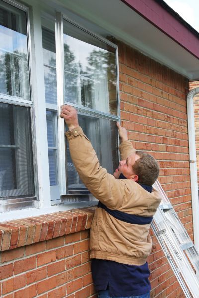 Cost of Storm Windows Replacement in Middleburg