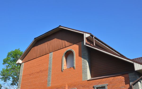 Cost of Brick Window Installation in Middleburg
